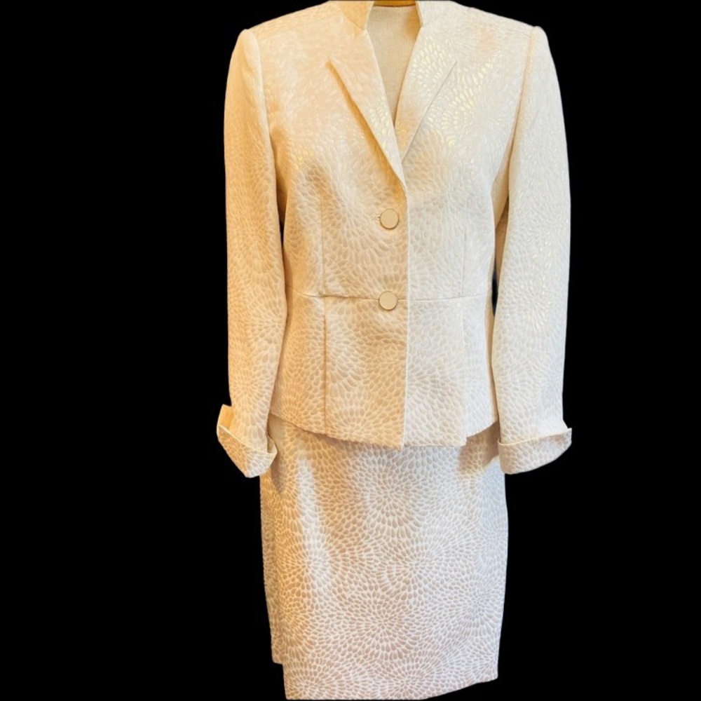 NWT Grace Dane Lewis Ivory Gold Trim Skirt Suit Set Sz 10